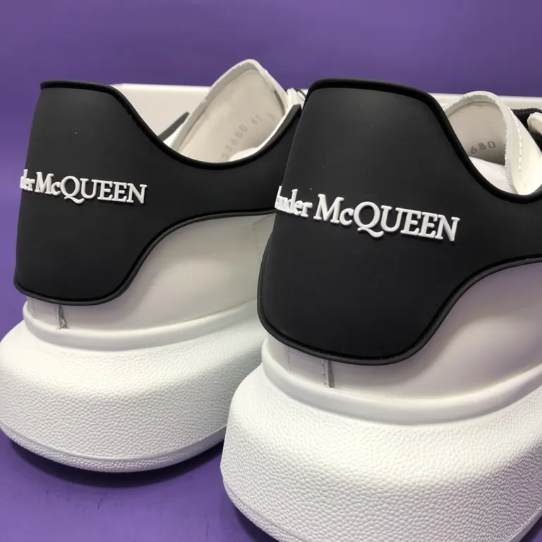 Alexander McQueen Shoe 